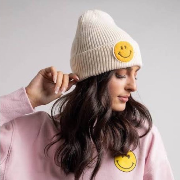 Boutiqu Accessories - Smiley face Beanie